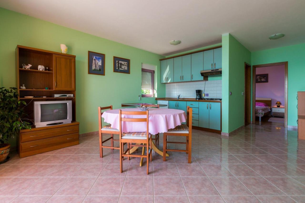 Apartmani Rino Dramalj Exterior foto