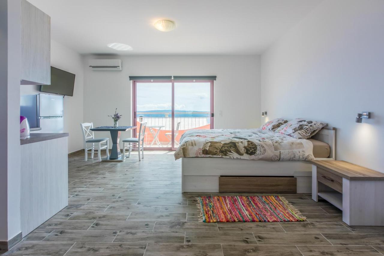 Apartmani Rino Dramalj Exterior foto